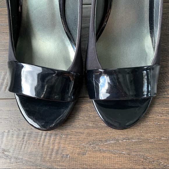 Mootsies Tootsies Size 8 Black 3 Inch High Heels - Picture 4 of 12